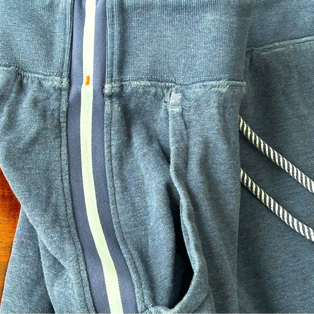 Psycho Bunny pull-on blue‎ cotton destructed sweat shorts